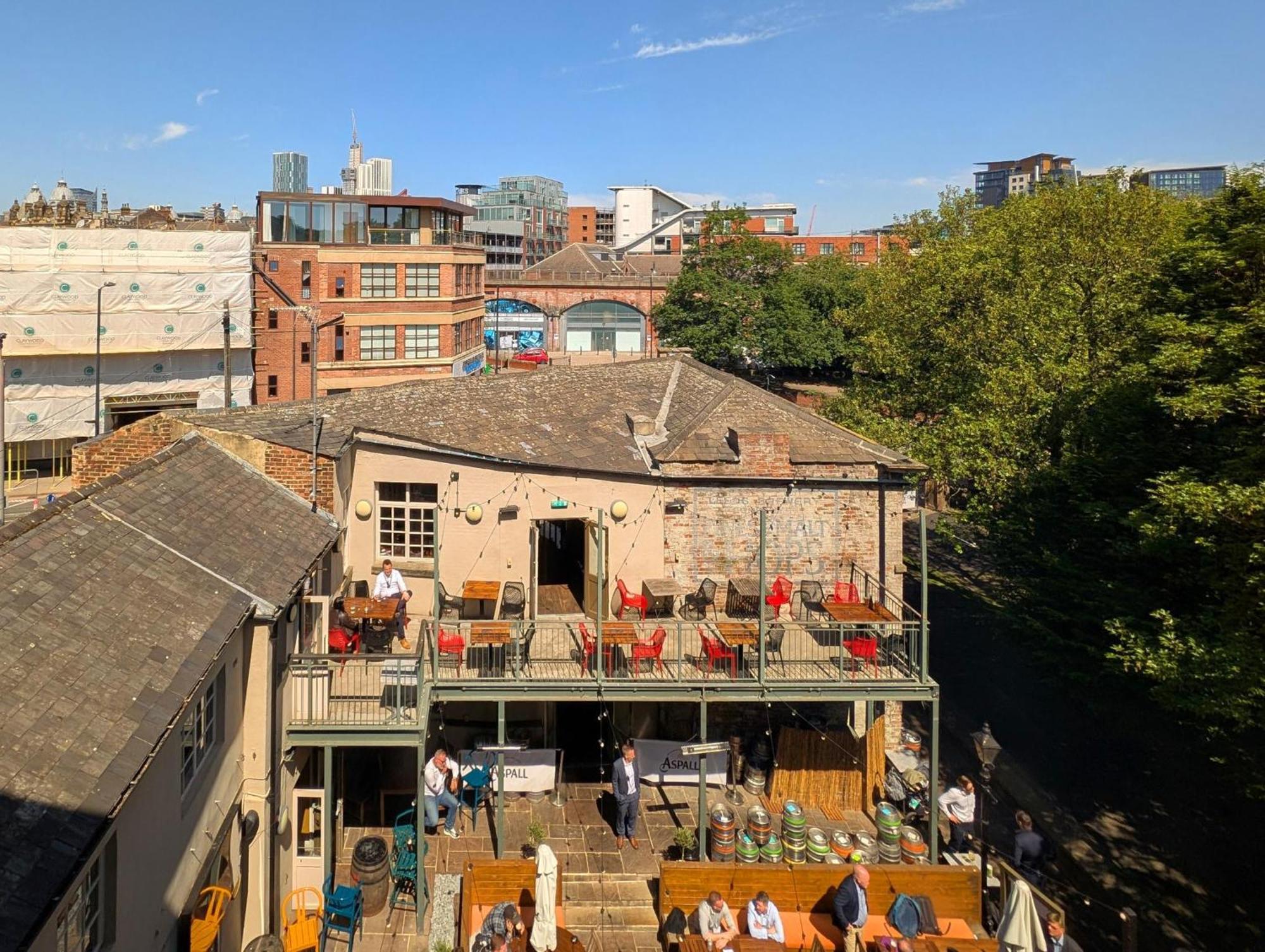 Ferienwohnung The Bells Leeds  Exterior foto
